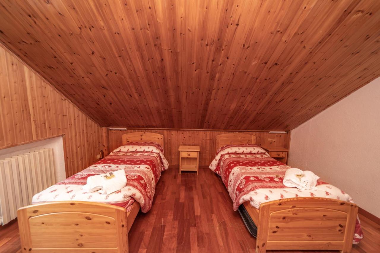 Hotel Martin Oulx エクステリア 写真